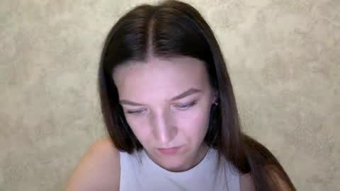 Snapshot of shining_pearl chatting on 06-21-26, 07:16 Jesica online show from 06-21-26, 07:16