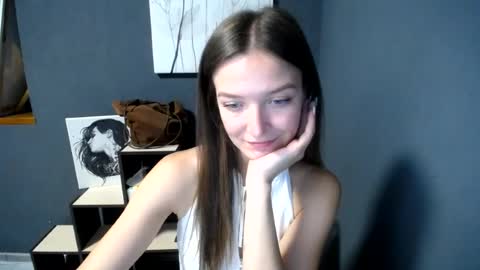 Snapshot of shining_pearl chatting on 07-20-26, 10:39 Jesica online show from 07-20-26, 10:39
