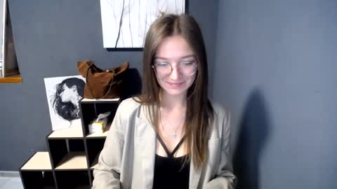 Snapshot of shining_pearl chatting on 07-25-26, 07:17 Jesica online show from 07-25-26, 07:17