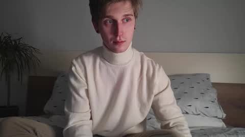 Snapshot of shirizo chatting on 10-23-25, 08:51 Matthew online show from 10-23-25, 08:51