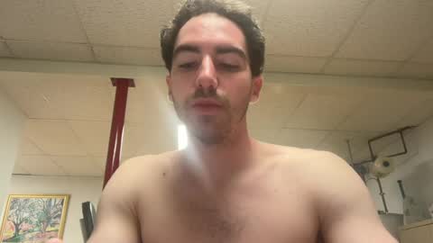 shirtlesshunk15 online show from 06-06-26, 07:51