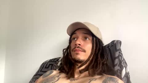 -- online show from 01-12-26, 03:39