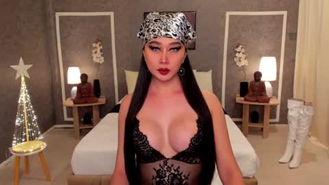 WET AND WILD YHANNA online show from 12-08-24, 01:58