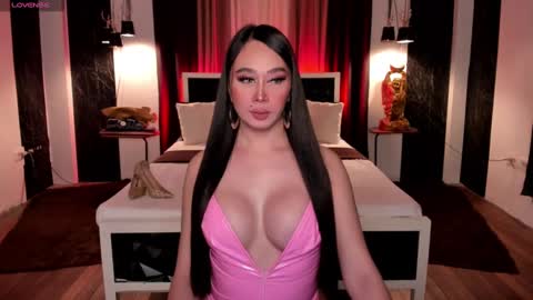 WET AND WILD YHANNA online show from 12-19-24, 07:29