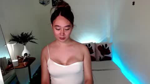 WET AND WILD YHANNA online show from 11-29-25, 02:03