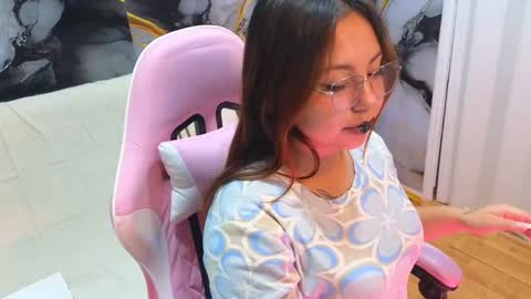 Shizuka online show from 11-27-25, 03:41