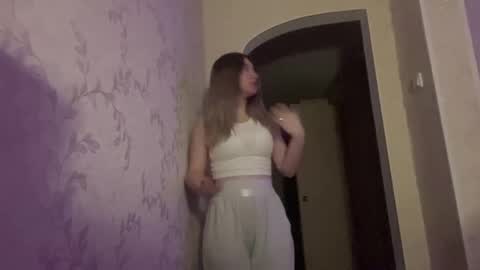 Snapshot of shondrafridlington chatting on 03-30-26, 03:35 Kalisa online show from 03-30-26, 03:35