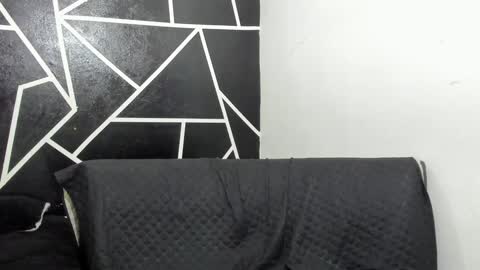 Snapshot of shooter_boy_ chatting on 01-29-25, 02:19 Shooter online show from 01-29-25, 02:19