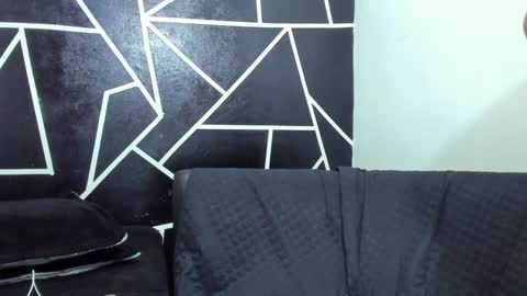 Snapshot of shooter_boy_ chatting on 02-04-25, 05:21 Shooter online show from 02-04-25, 05:21