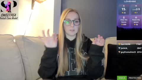 Snapshot of short_sweetpea chatting on 12-19-24, 03:41 short sweetpea online show from 12-19-24, 03:41