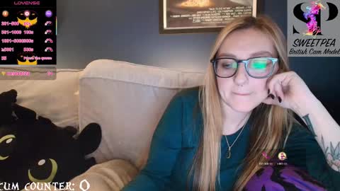 short sweetpea online show from 10-21-25, 04:51