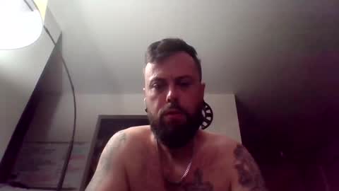 Snapshot of shortkingswing chatting on 10-11-25, 08:24 Shortkingswing online show from 10-11-25, 08:24