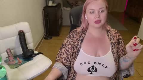 Mimi   online show from 04-25-26, 01:41