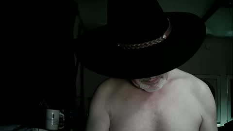 Snapshot of shrewtamer chatting on 01-25-25, 09:04 shrewtamer online show from 01-25-25, 09:04