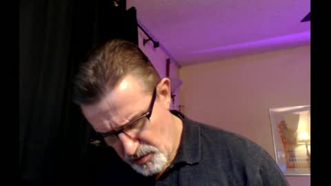 Snapshot of shrewtamer chatting on 03-07-25, 01:42 shrewtamer online show from 03-07-25, 01:42