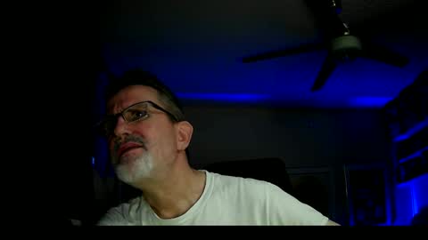 Snapshot of shrewtamer chatting on 03-11-25, 03:37 shrewtamer online show from 03-11-25, 03:37