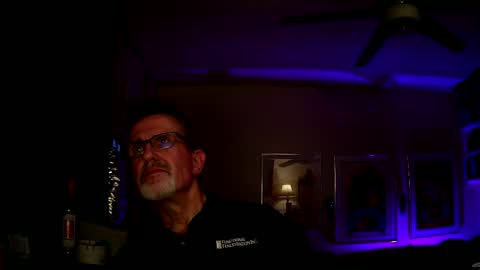Snapshot of shrewtamer chatting on 09-27-25, 02:27 shrewtamer online show from 09-27-25, 02:27