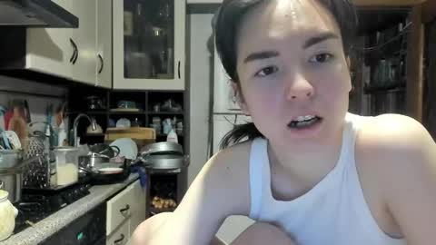 Snapshot of shtuchka2000 chatting on 03-15-26, 08:15 shtuchka2000 online show from 03-15-26, 08:15