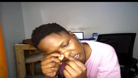 Snapshot of shunet chatting on 12-16-25, 09:47 shunet online show from 12-16-25, 09:47