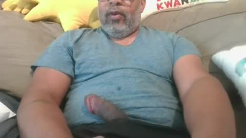 Snapshot of shy333 chatting on 06-17-26, 01:34 SHY333 online show from 06-17-26, 01:34