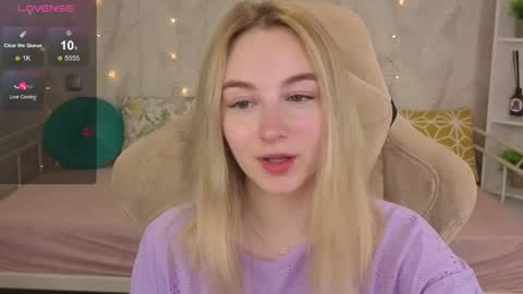 Polly online show from 06-11-26, 12:08
