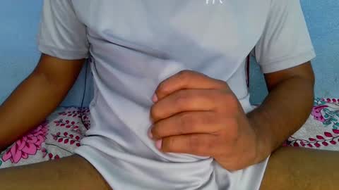 Snapshot of shy_eyes_ chatting on 12-11-24, 04:07 shyeyes online show from 12-11-24, 04:07