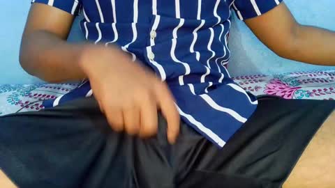 Snapshot of shy_eyes_ chatting on 01-19-25, 02:38 shyeyes online show from 01-19-25, 02:38