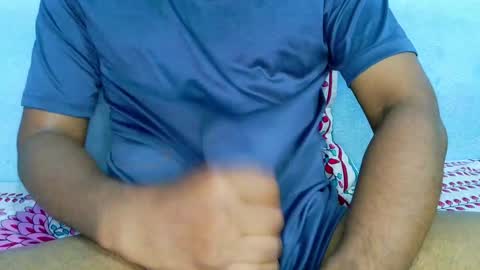 Snapshot of shy_eyes_ chatting on 01-21-25, 03:10 shyeyes online show from 01-21-25, 03:10