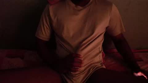 Snapshot of shy_eyes_ chatting on 10-05-25, 03:05 shyeyes online show from 10-05-25, 03:05