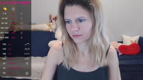 Snapshot of shy_moony chatting on 12-20-24, 08:23 just Alex online show from 12-20-24, 08:23