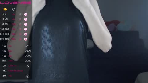 Snapshot of shy_moony chatting on 01-09-25, 05:54 just Alex online show from 01-09-25, 05:54