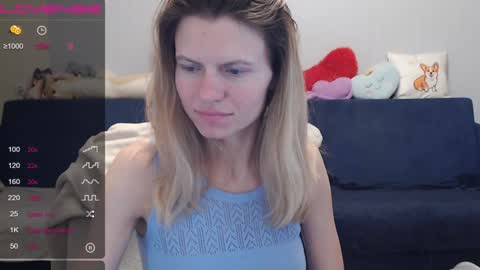 Snapshot of shy_moony chatting on 01-26-25, 07:41 just Alex online show from 01-26-25, 07:41