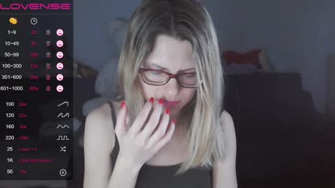 Snapshot of shy_moony chatting on 03-10-25, 12:40 just Alex online show from 03-10-25, 12:40