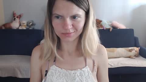 Snapshot of shy_moony chatting on 10-07-25, 10:56 just Alex online show from 10-07-25, 10:56