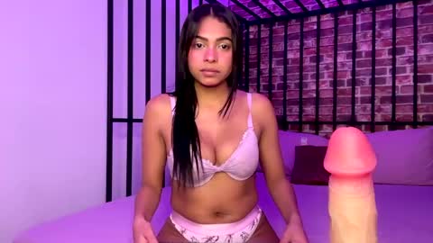 Snapshot of shy_nala chatting on 05-19-26, 09:21 shy_nala online show from 05-19-26, 09:21