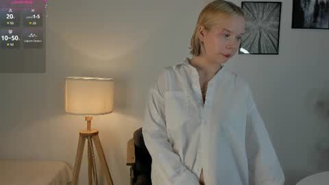 Nika online show from 07-02-26, 01:49