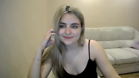 shy_sabrina_ online show from 04-02-26, 08:39