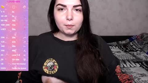 Snapshot of shyadalin chatting on 02-02-25, 06:58 ShyAdalin online show from 02-02-25, 06:58