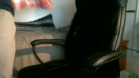 shyboyhugecum2020 online show from 06-24-26, 03:27