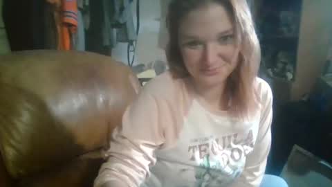 shyesiren online show from 11-18-25, 07:46