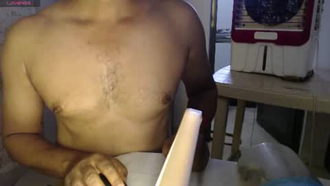 shyeyes9 online show from 06-17-26, 08:28