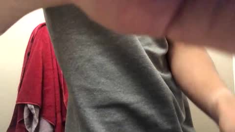 Snapshot of shyguy2021420 chatting on 11-01-25, 09:44 shyguy2021420 online show from 11-01-25, 09:44