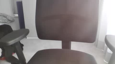 shyguy_2005 online show from 03-09-26, 10:30