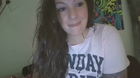 Snapshot of shymilf535 chatting on 03-10-25, 02:39 RBXs Princess online show from 03-10-25, 02:39