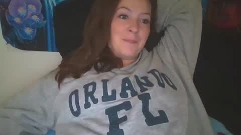 Snapshot of shymilf535 chatting on 11-21-25, 03:49 RBXs Princess online show from 11-21-25, 03:49