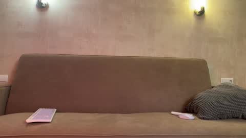 Snapshot of shyprinces chatting on 11-26-25, 07:15 Amelia online show from 11-26-25, 07:15