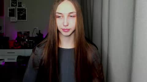 Snapshot of sia0610 chatting on 02-20-26, 01:00 SIA online show from 02-20-26, 01:00