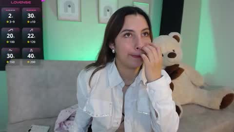 Snapshot of sia_wattson chatting on 11-13-25, 09:58 Sia online show from 11-13-25, 09:58