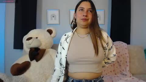 Snapshot of sia_wattson chatting on 01-13-26, 09:53 Sia online show from 01-13-26, 09:53