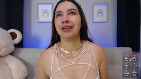 Snapshot of sia_wattson chatting on 02-26-26, 11:37 Sia online show from 02-26-26, 11:37